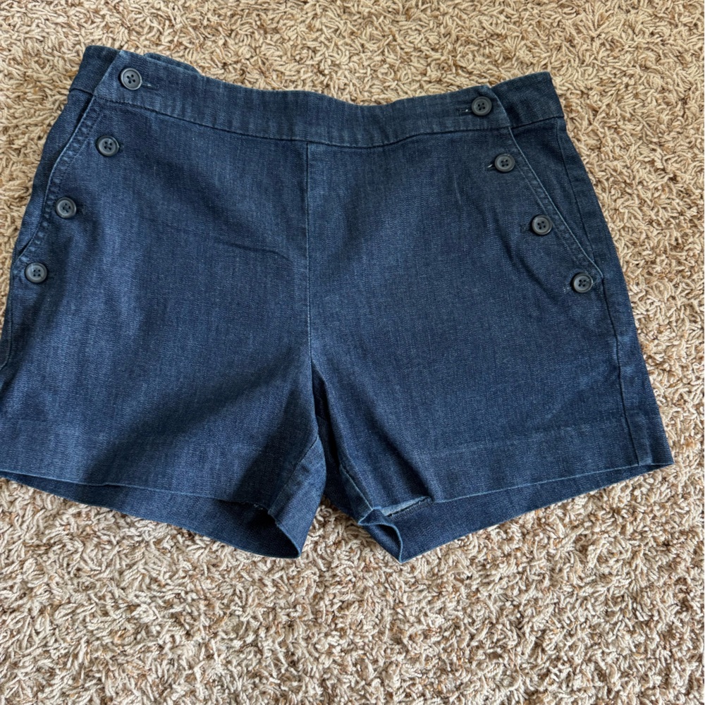 Banana Republic Dark Blue Denim Shorts with Button Details Sz 4